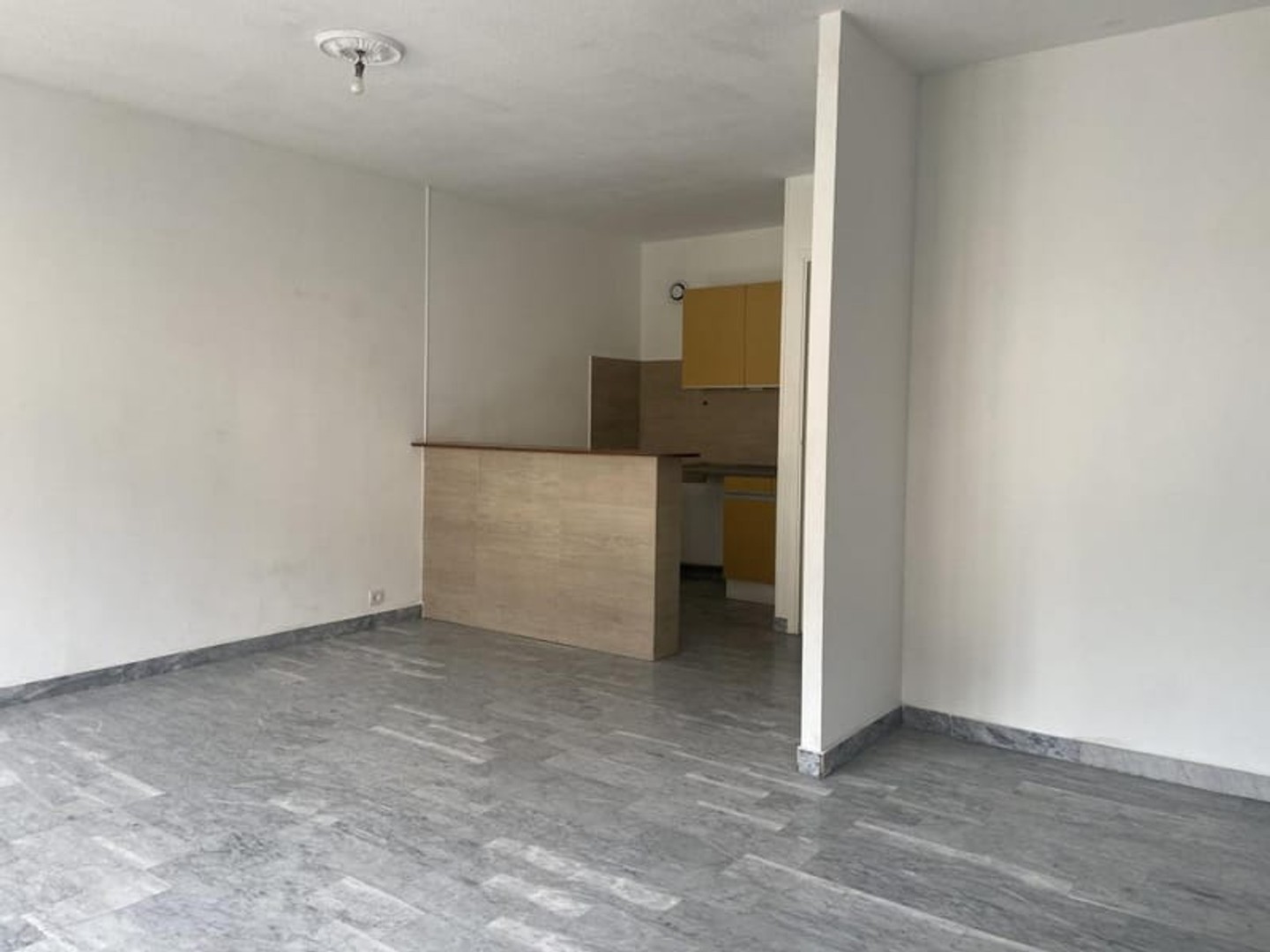 Appartement à vendre - 1 pièce - 38m2 - Nice (06300)