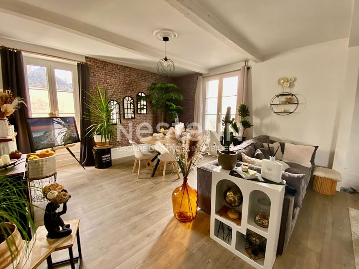 Maison à vendre - 6 pièces - 167m2 - Montval-Sur-Loir (72500)