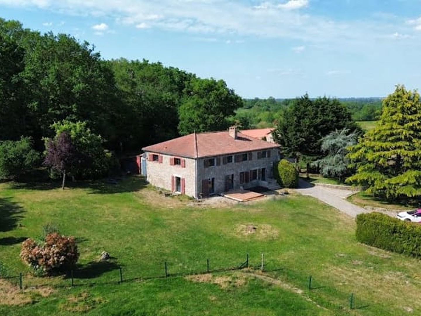 Maison à vendre - 13 pièces - 334m2 - Bressuire (79300)