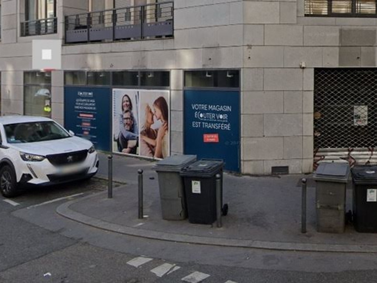 Local 5 pièces 226 m²