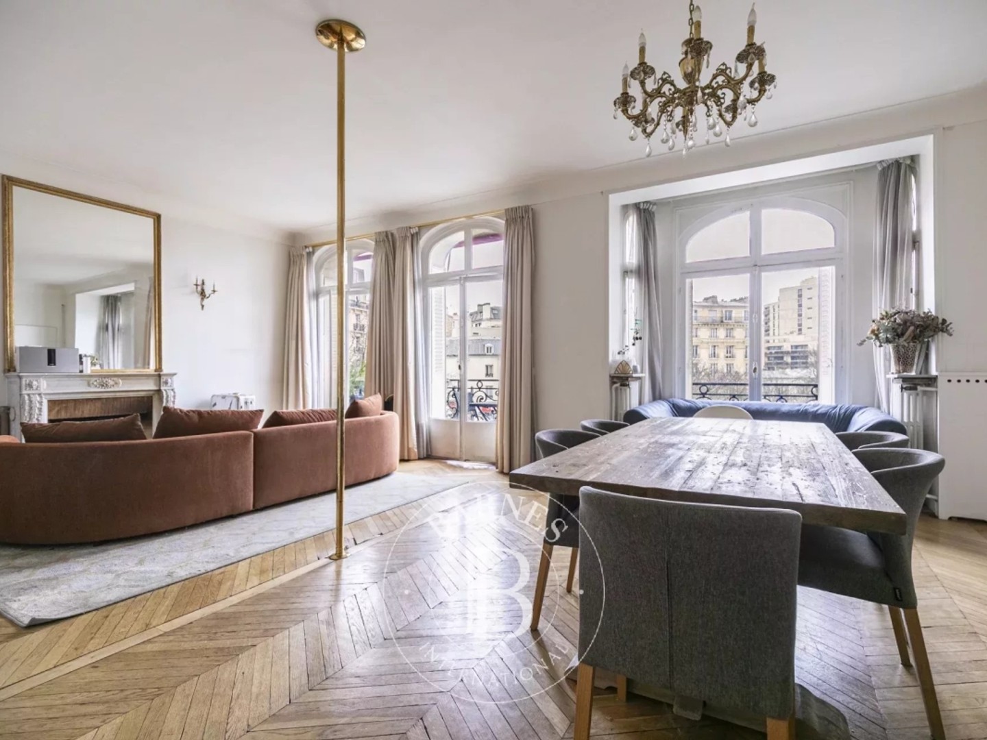 Paris 15- PASTEUR - Appartement 3 chambres - Balcon