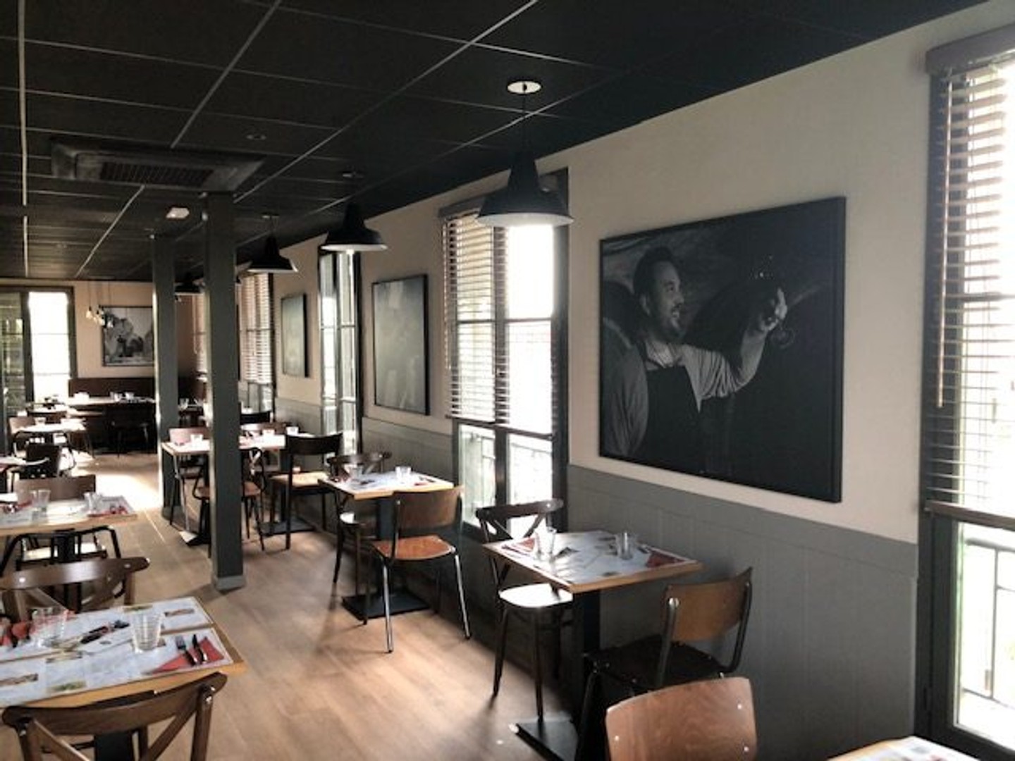 Local commercial 450 m²