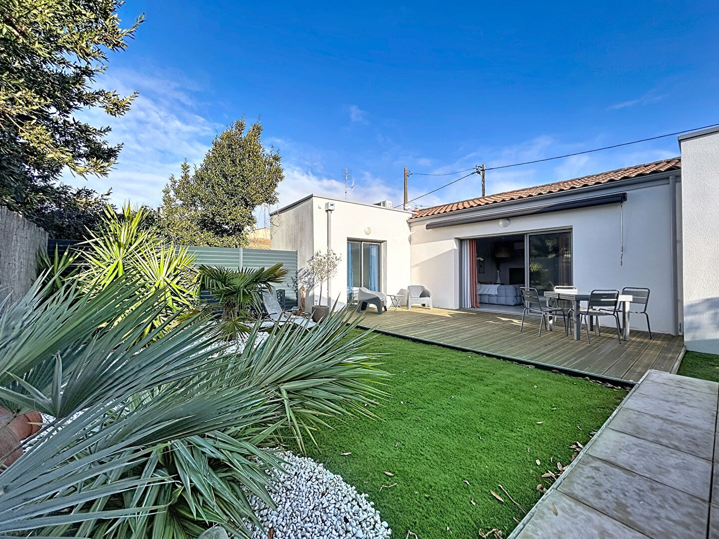 Maison à vendre - 5 pièces - 86m2 - Rochefort (17300)