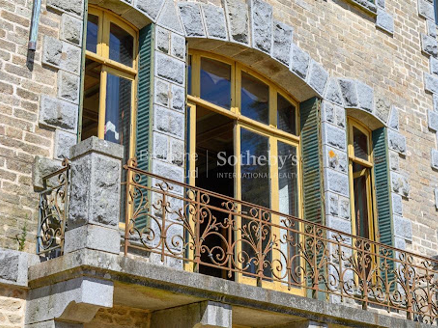Maison à vendre - 20 pièces - 700m2 - Pluneret (56400)