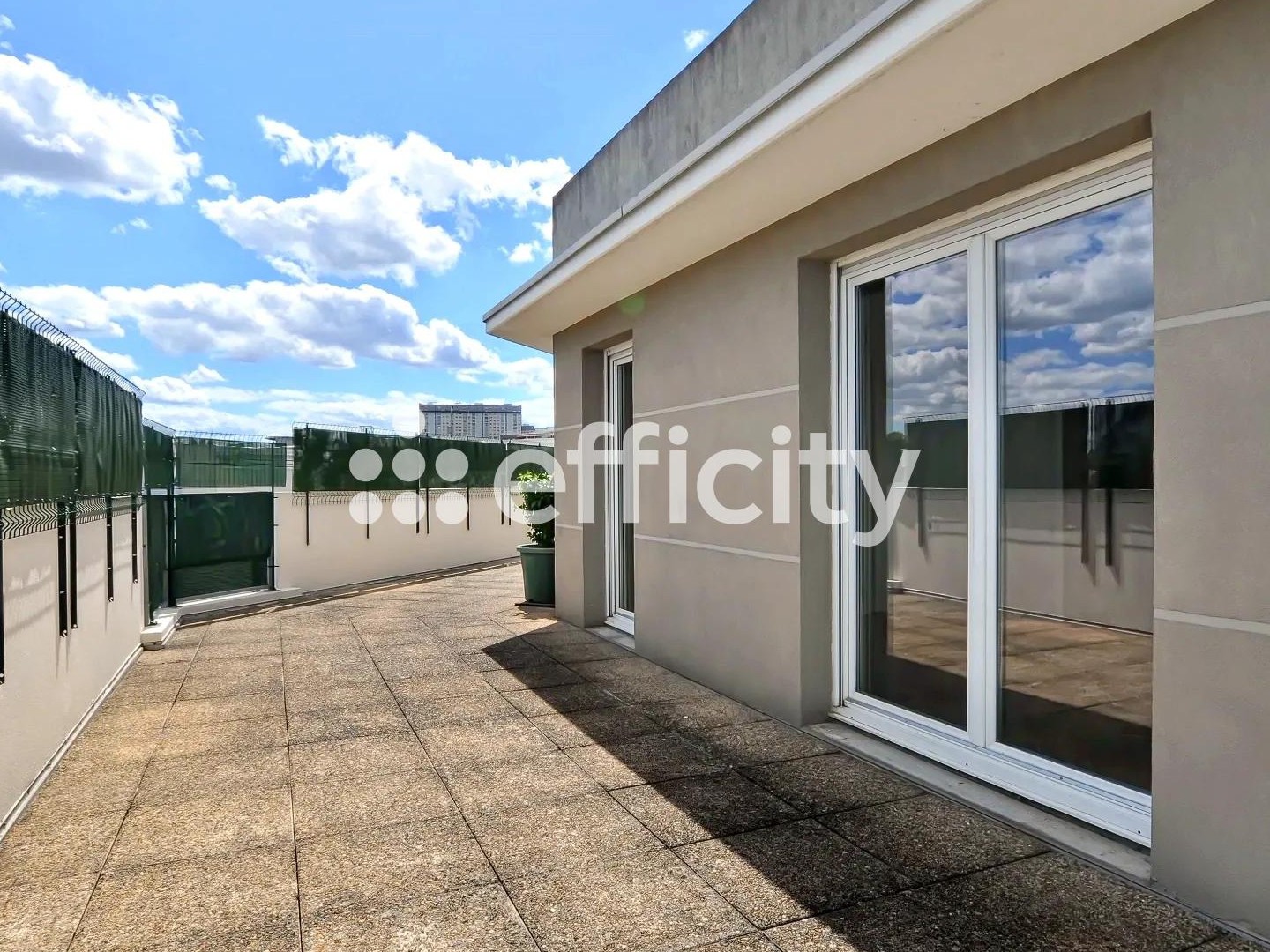 Appartement à vendre - 3 pièces - 65m2 - Vénissieux (69200)