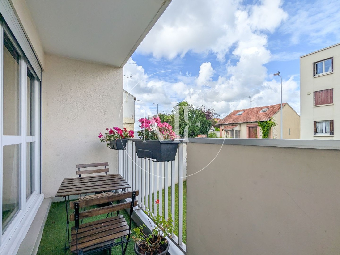 Appartement à vendre - 4 pièces - 98m2 - Nanterre (92000)