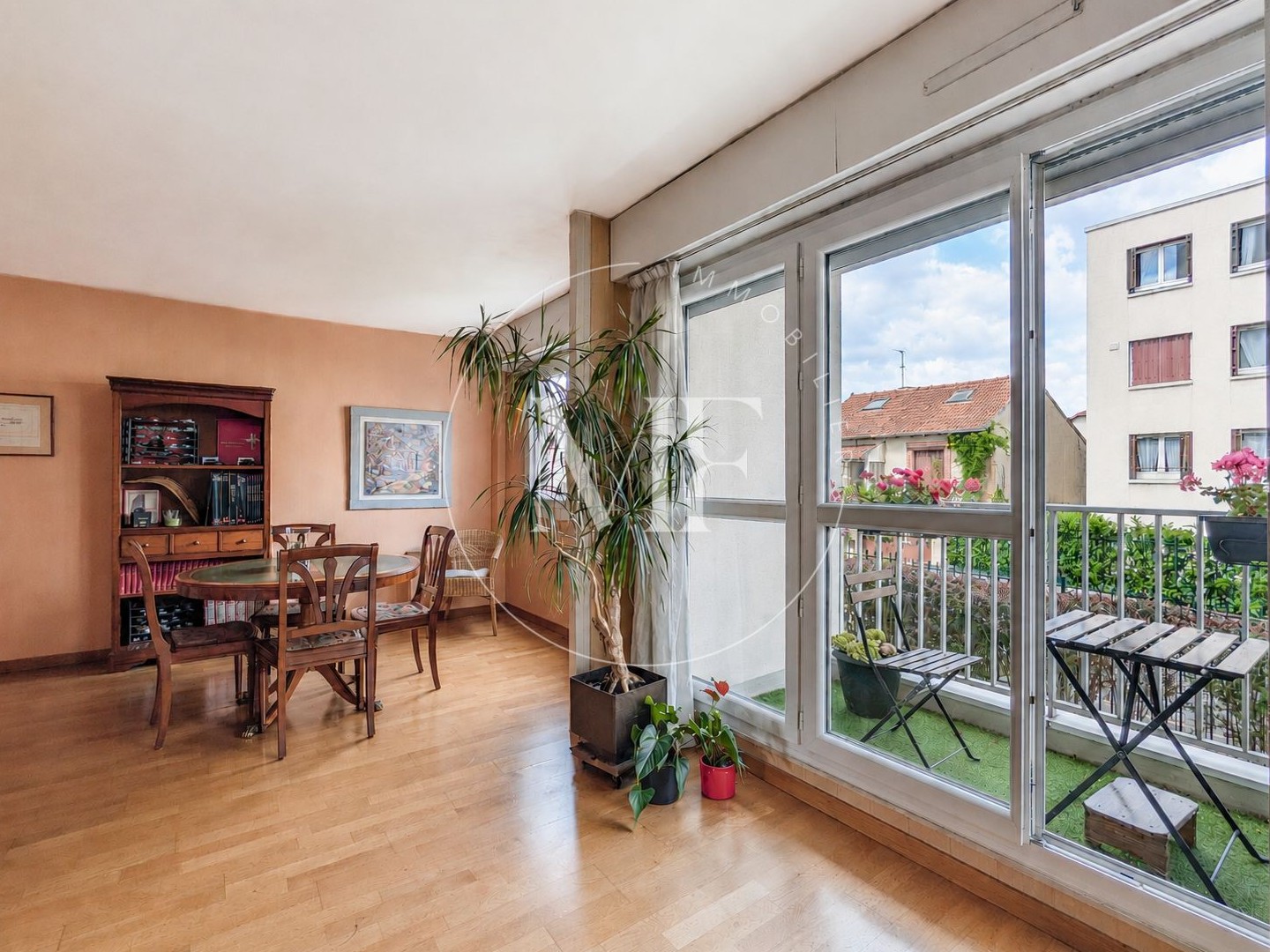Appartement à vendre - 4 pièces - 98m2 - Nanterre (92000)