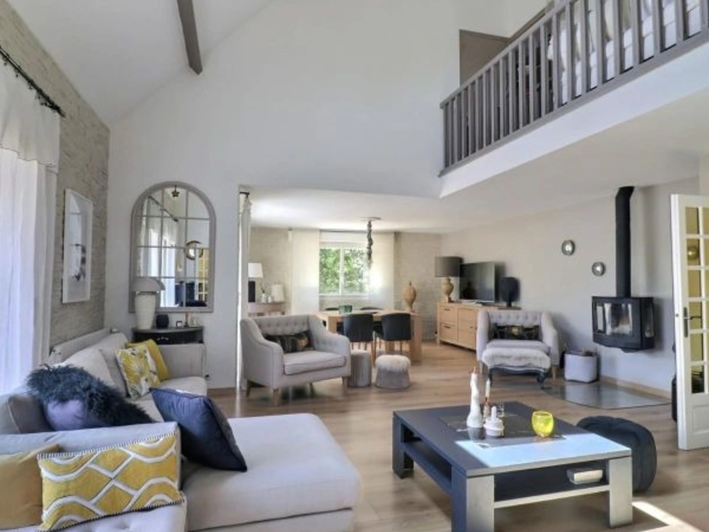 Maison 6 pièces 168 m²