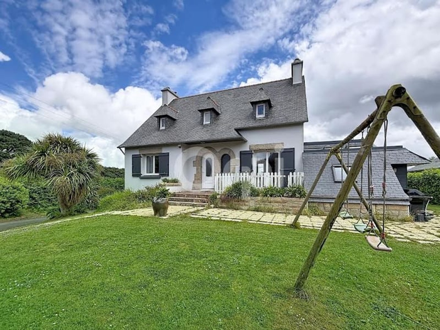 Maison à vendre - 8 pièces - 193m2 - Kersaint-Plabennec (29860)
