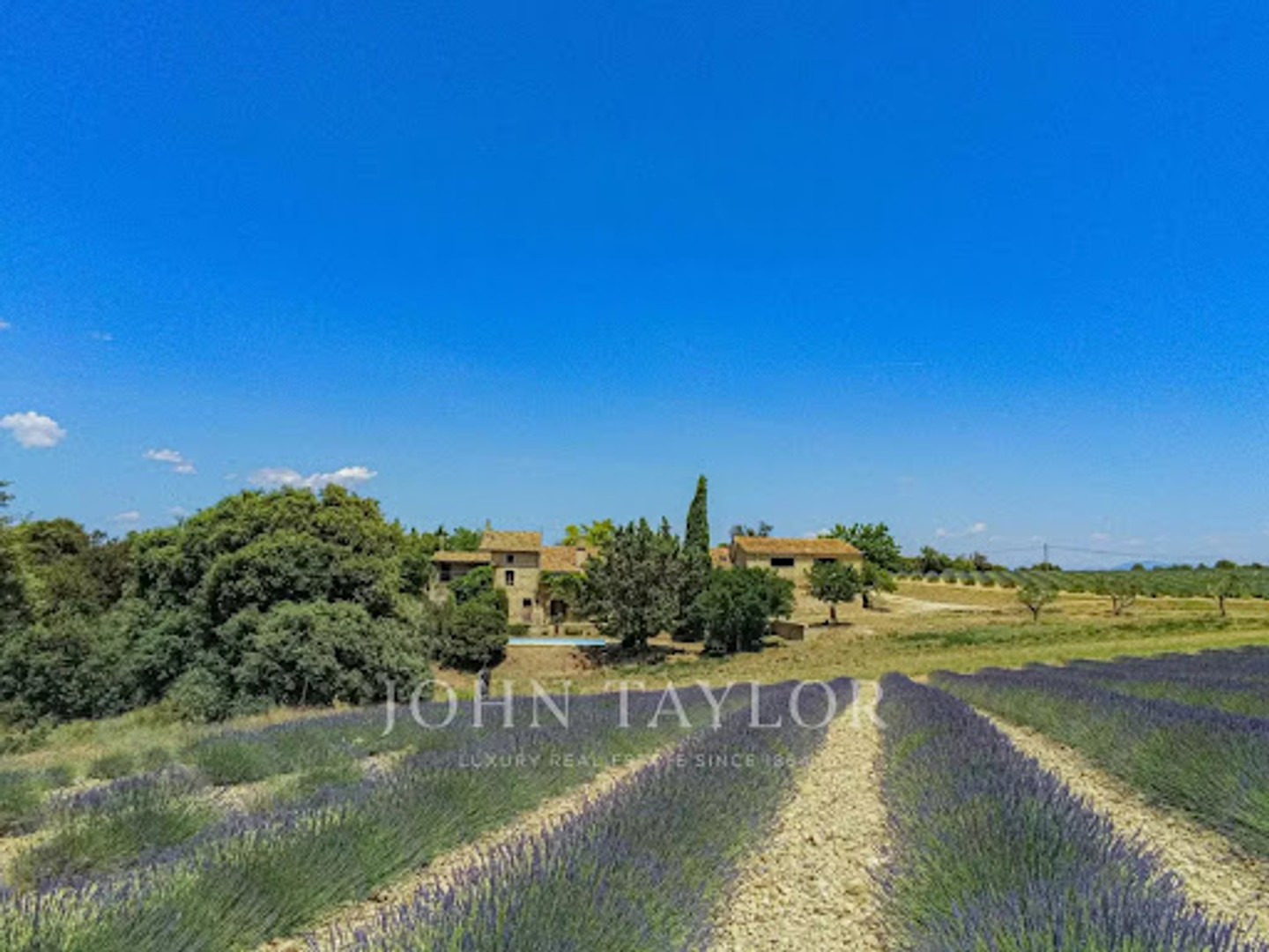 Propriété 10 pièces 435 m²