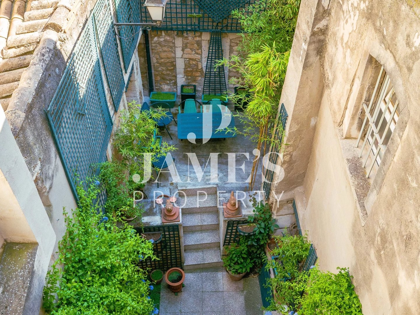 Immeuble à vendre - 130m2 - Saint-Rémy-De-Pro... (13210)