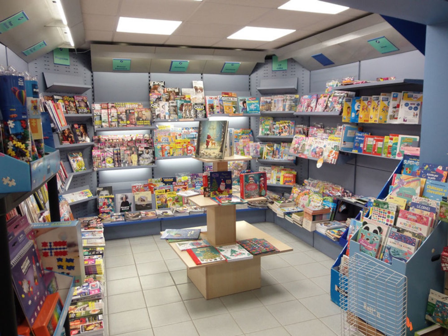 Magasin à vendre - 2 pièces - 153m2 - Briec (29510)