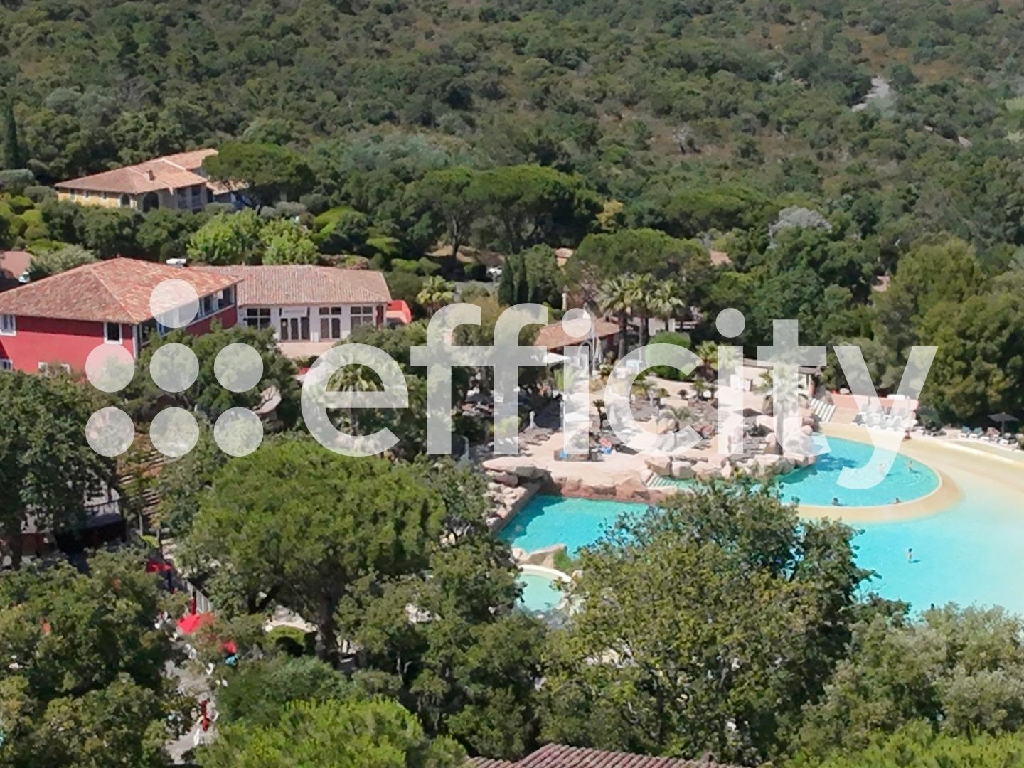 Maison à vendre - 4 pièces - 64m2 - Grimaud (83310)
