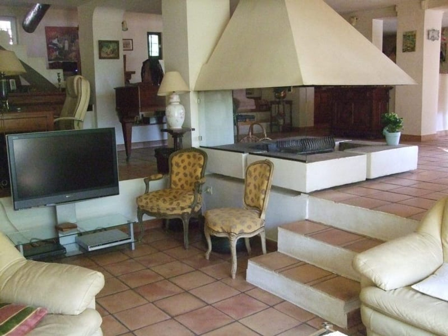 Maison à vendre - 5 pièces - 200m2 - La Farlède (83210)