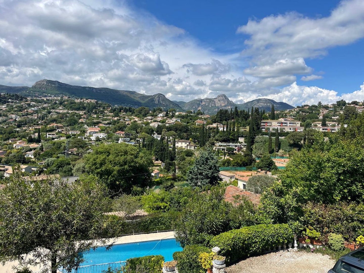 Maison à vendre - 9 pièces - 269m2 - Vence (06140)