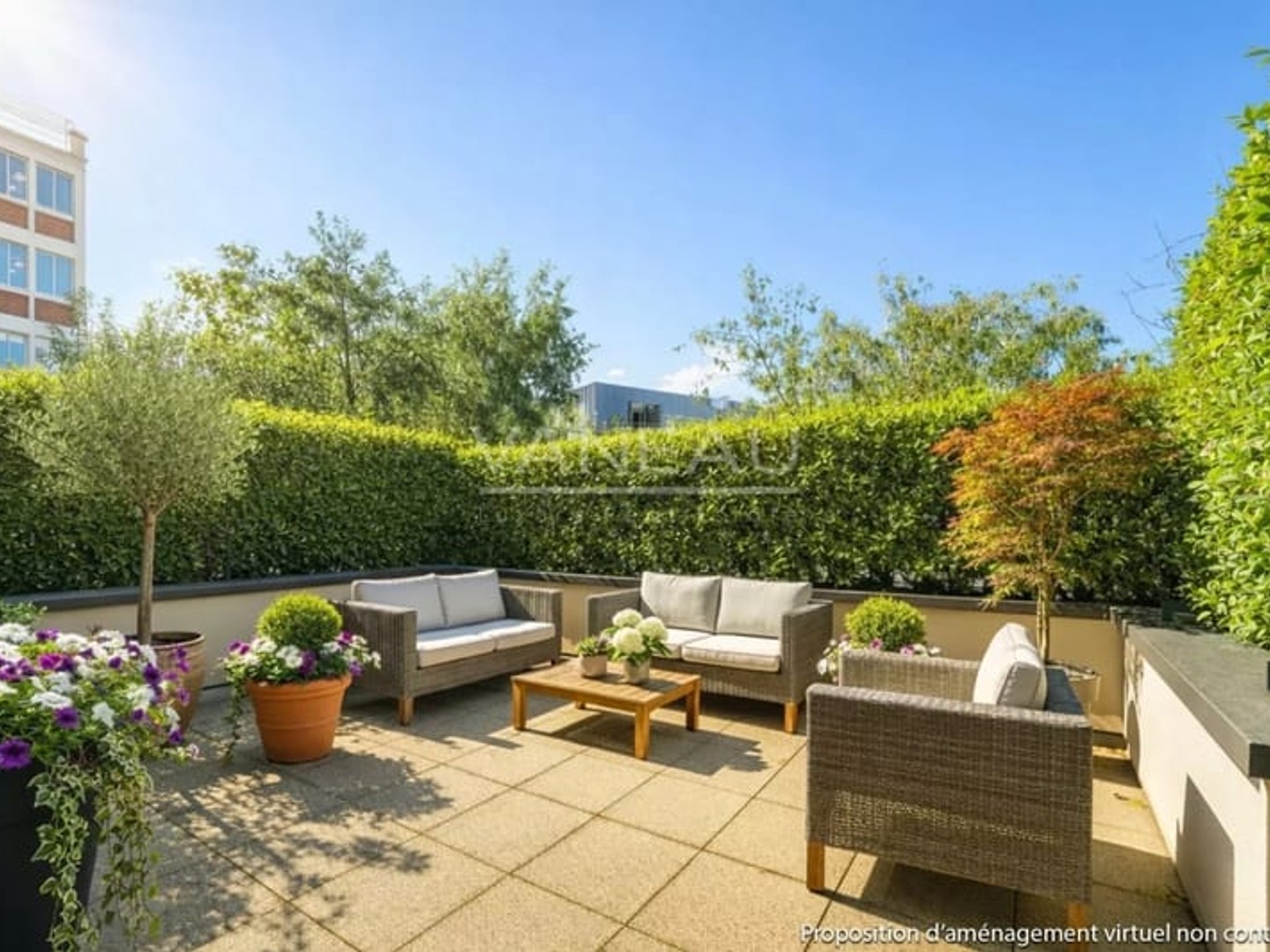 Paris XV - Volontaires / Pasteur : Appartement trois pièces avec terrasse et balcon