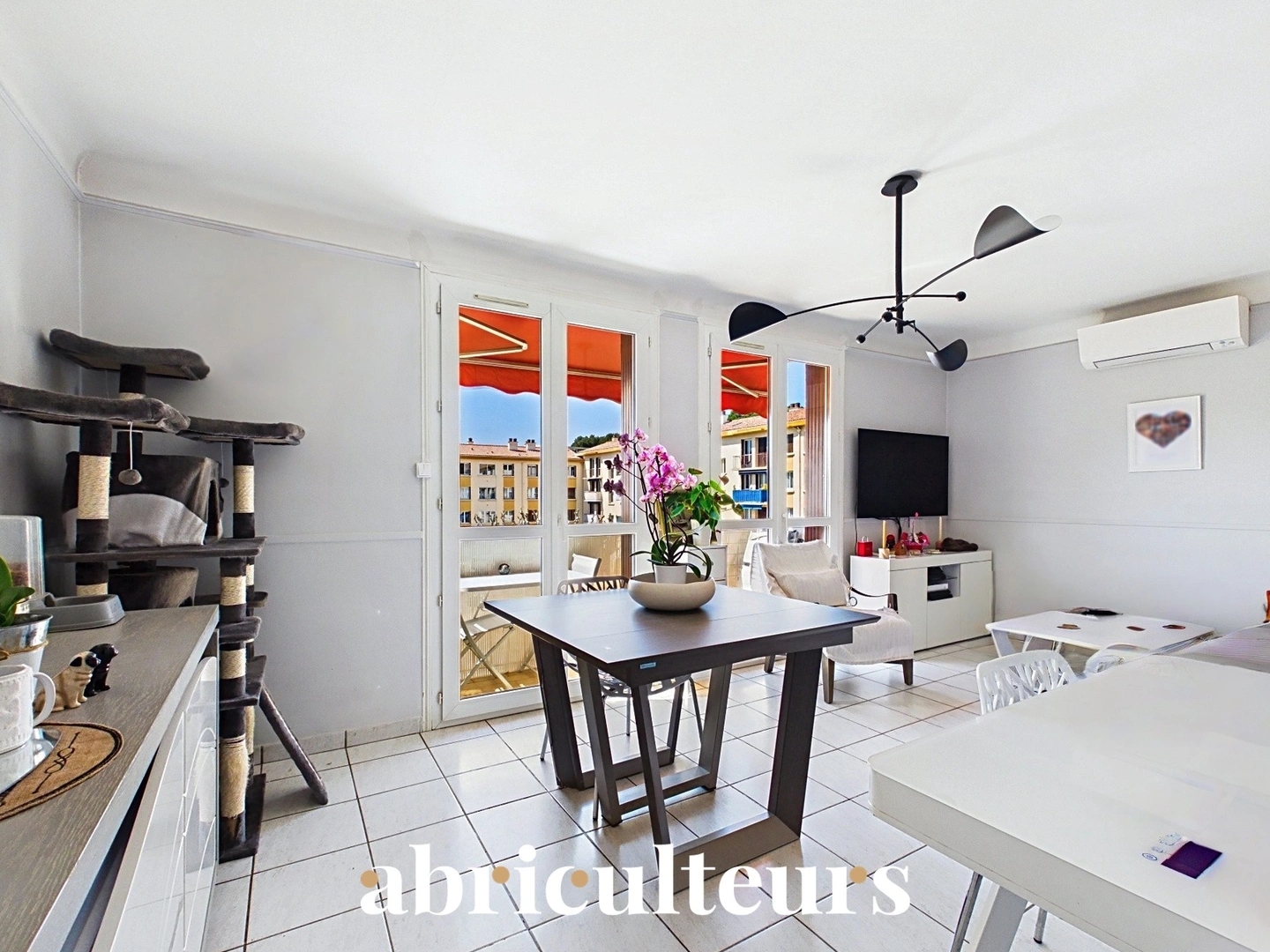 Appartement à vendre - 4 pièces - 67m2 - Aix-En-Provence (13100)