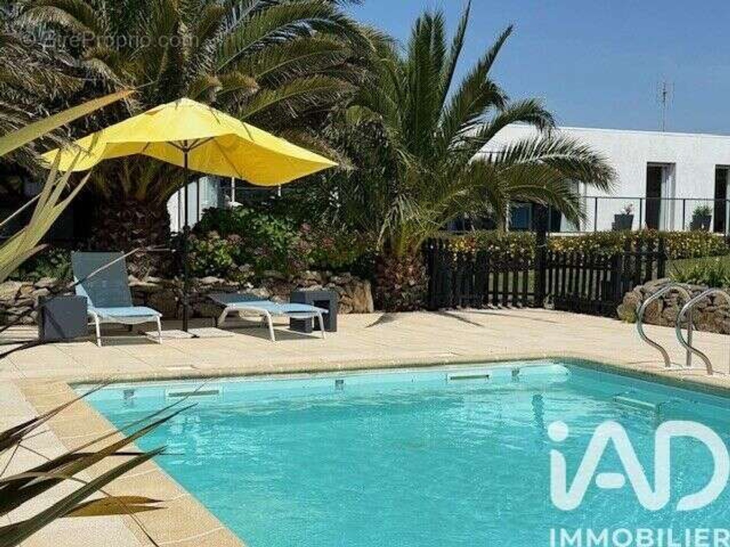 Maison à vendre - 4 pièces - 115m2 - Plozévet (29710)