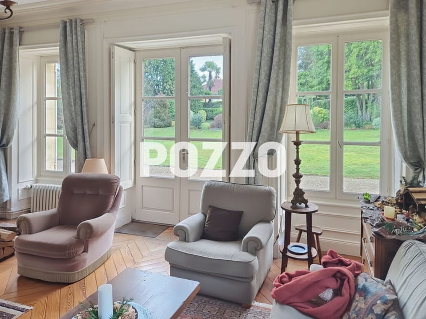Maison à vendre - 10 pièces - 380m2 - Douvres-La-Délivr... (14440)