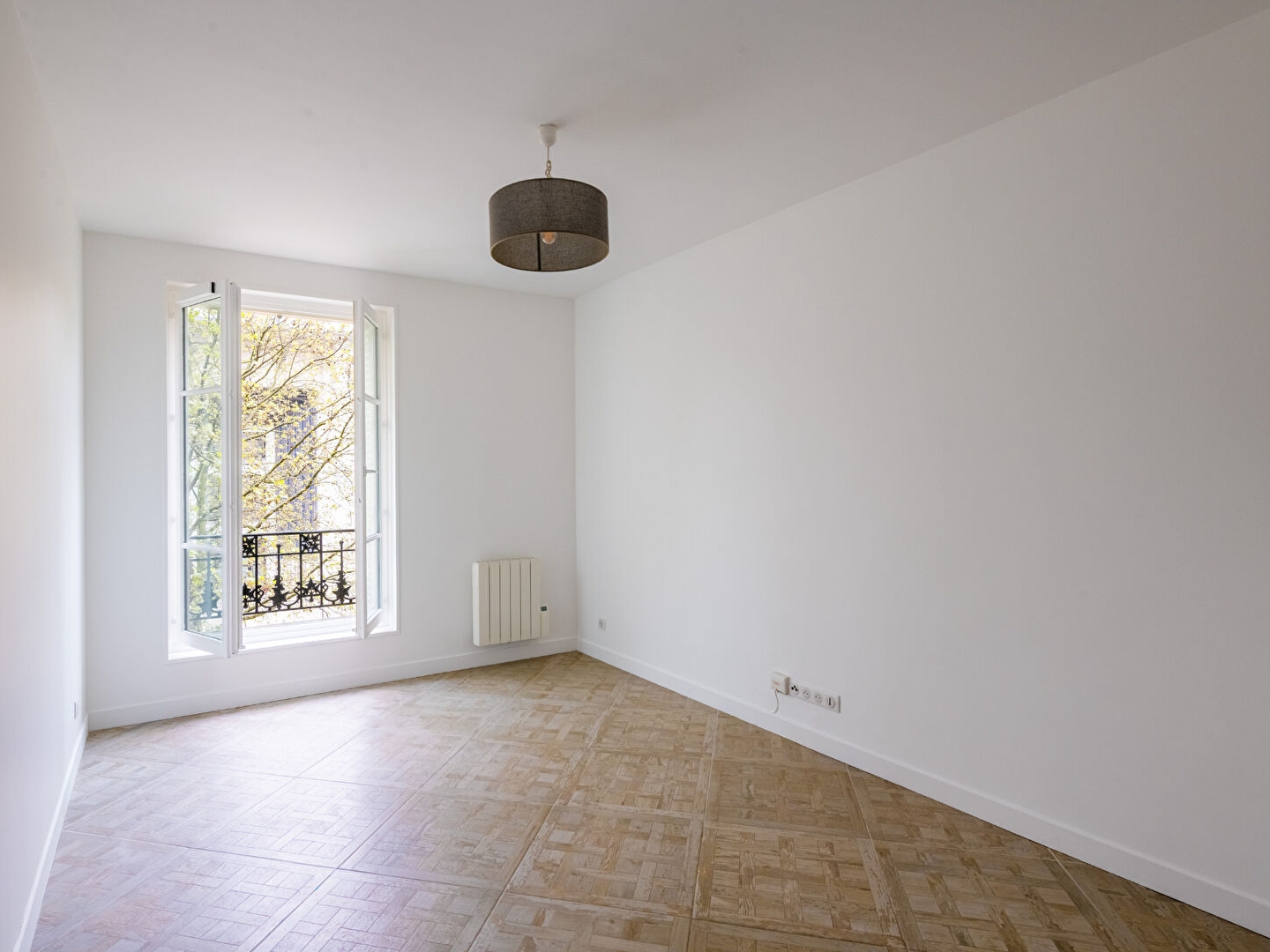 Appartement à vendre - 2 pièces - 32m2 - Paris 15e (75015)