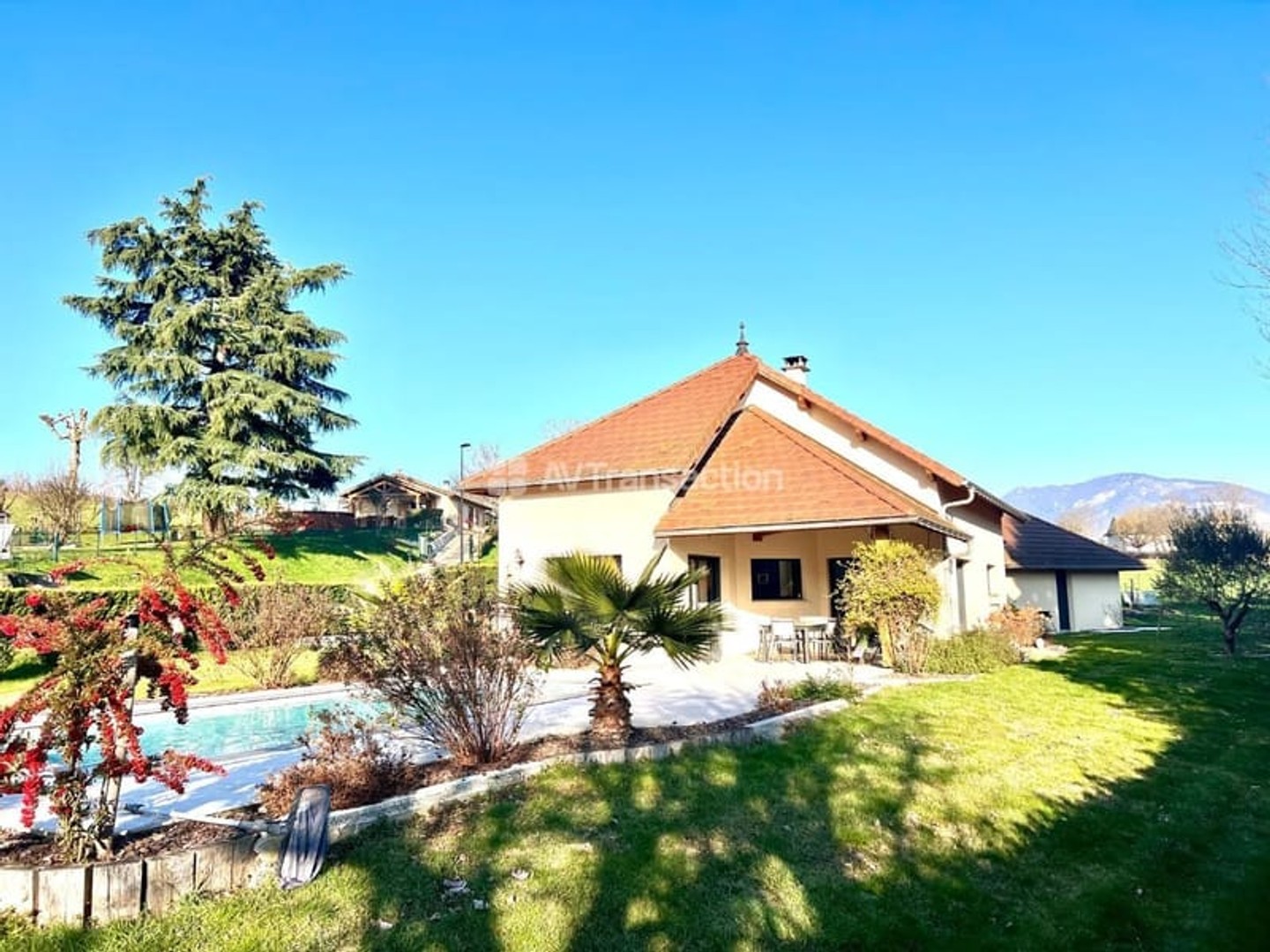 Villa d'architecte avec piscine !