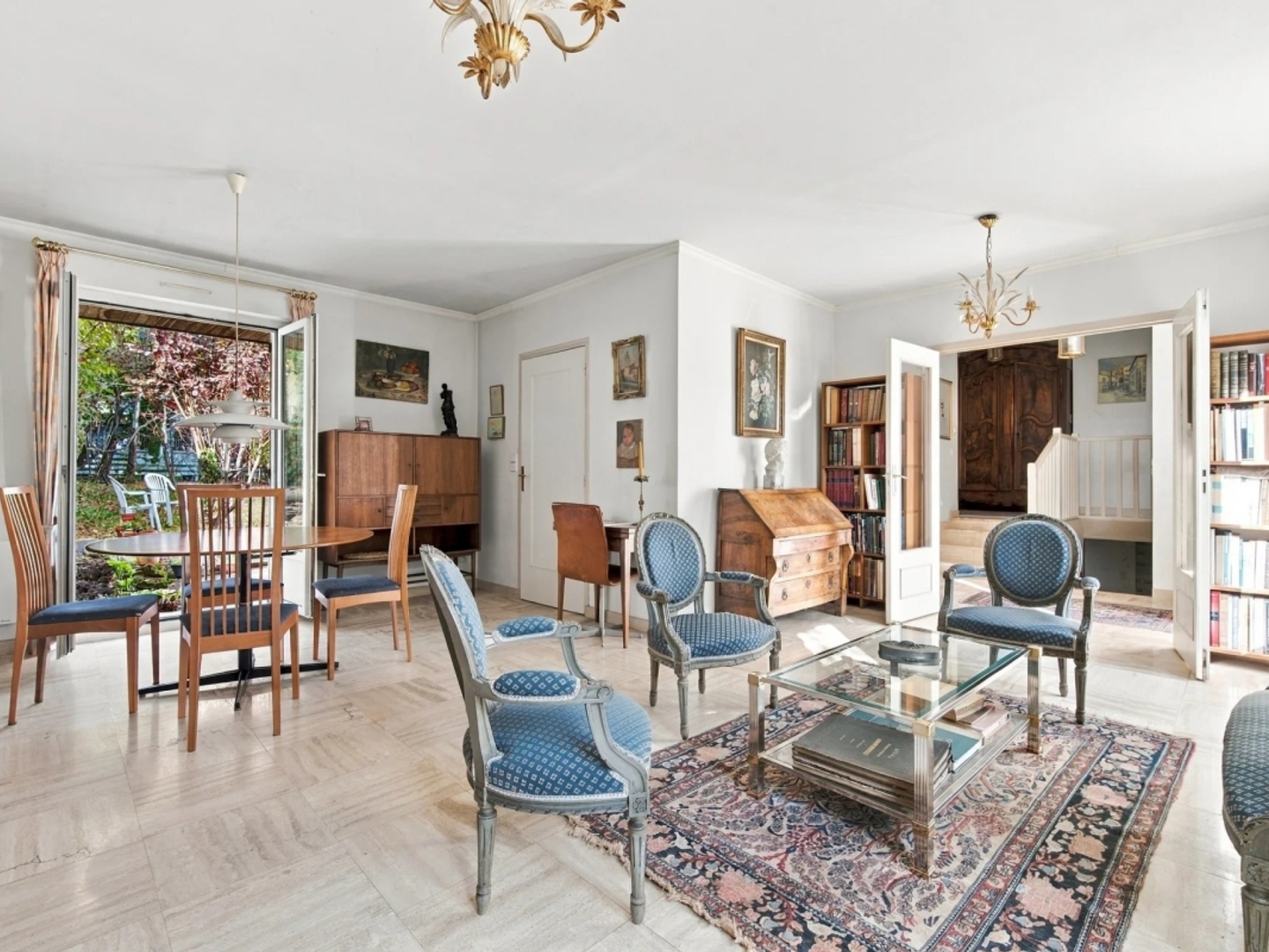 Vaucresson, Plateau Thery-Centre, maison à rénover avec potentiel d'agrandissement, 4/5 chambres