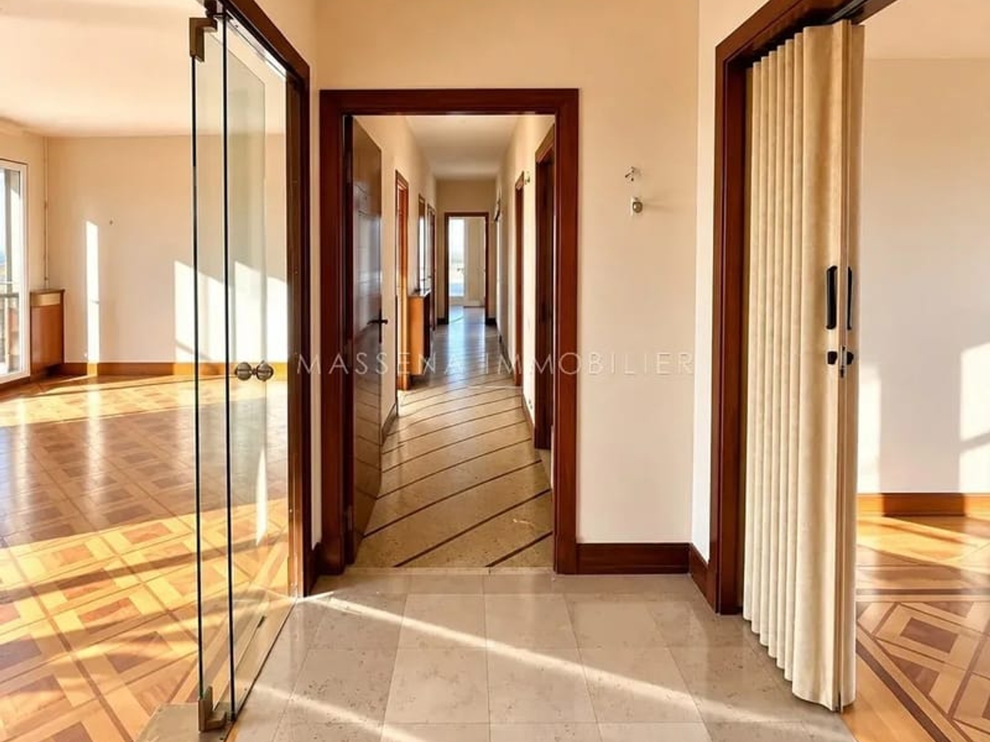 Appartement à vendre - 4 pièces - 135m2 - Nice (06000)