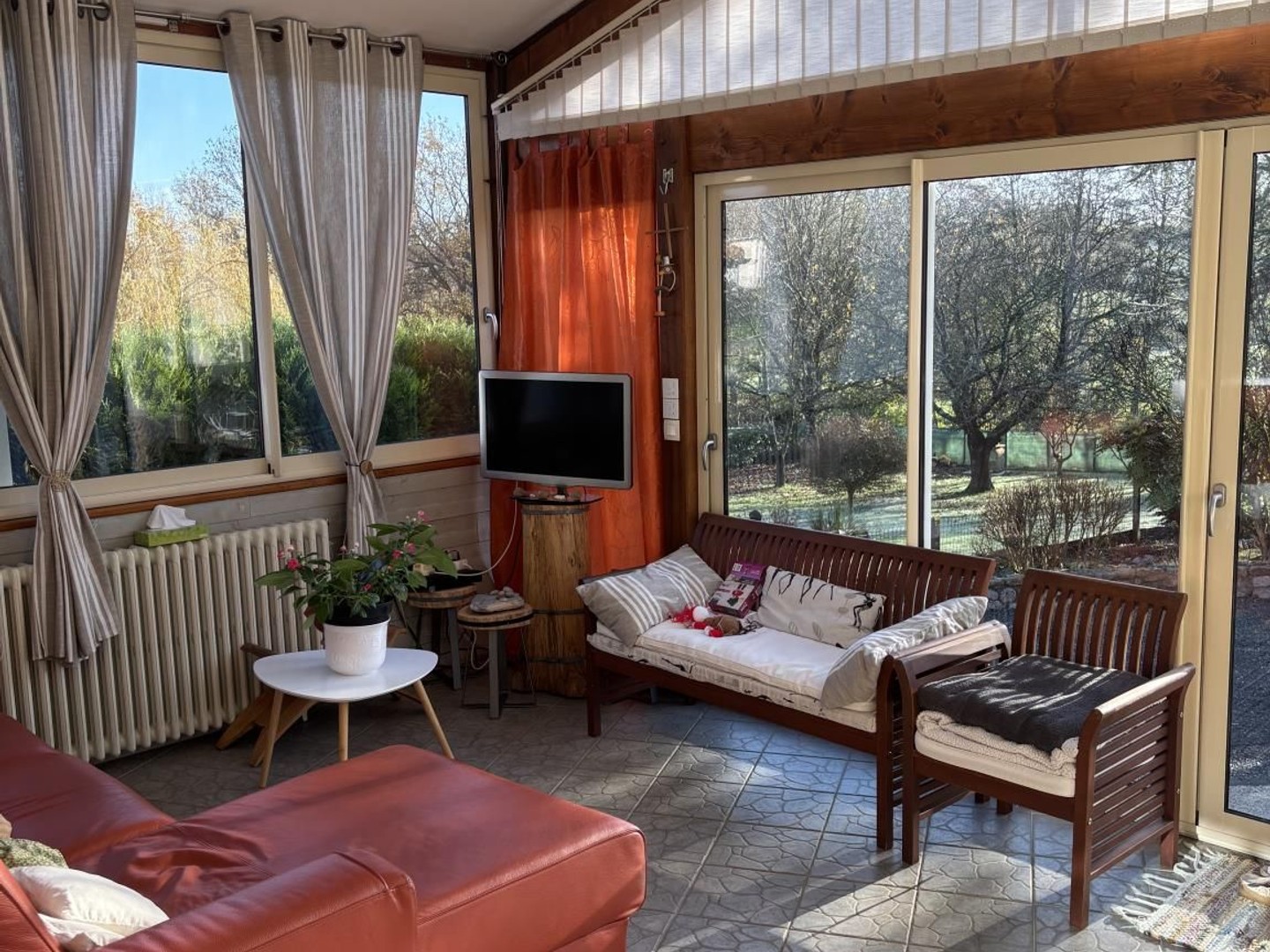 Maison à vendre - 7 pièces - 115m2 - Saint-Aubin-Le-Cloud (79450)