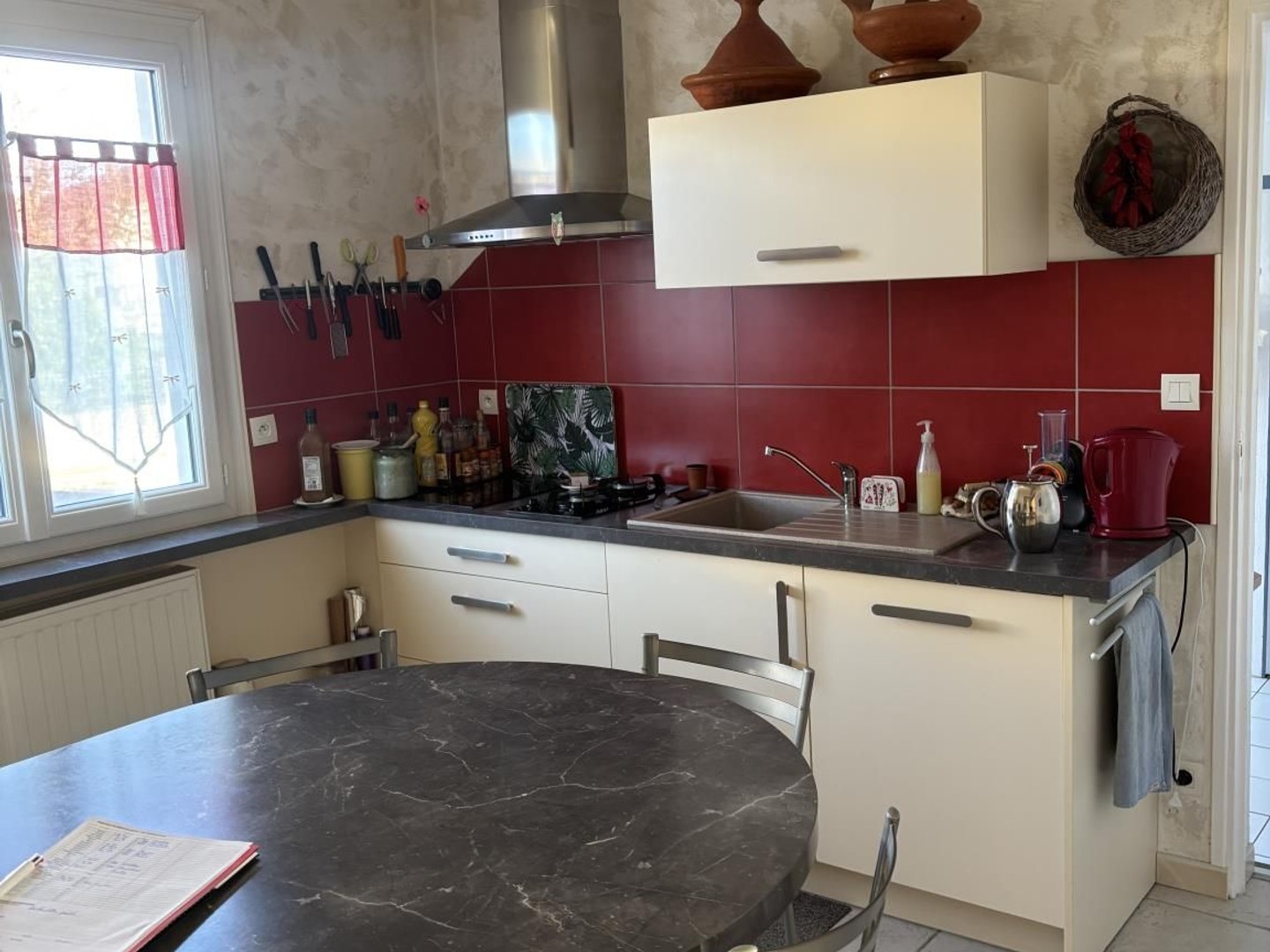 Maison à vendre - 7 pièces - 115m2 - Saint-Aubin-Le-Cloud (79450)