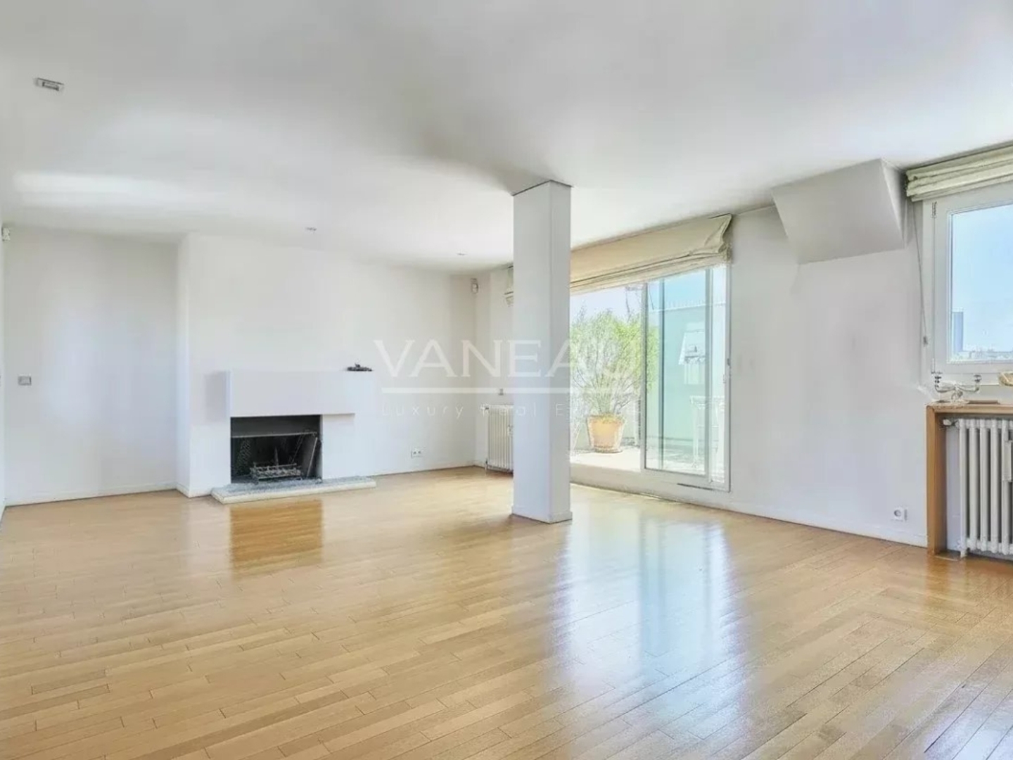 Appartement à vendre - 4 pièces - 124m2 - Paris 7e (75007)