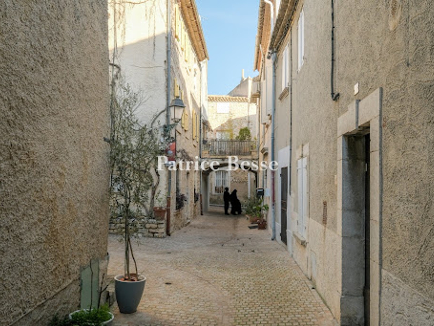 Maison à vendre - 14 pièces - 300m2 - Le Castellet (83330)