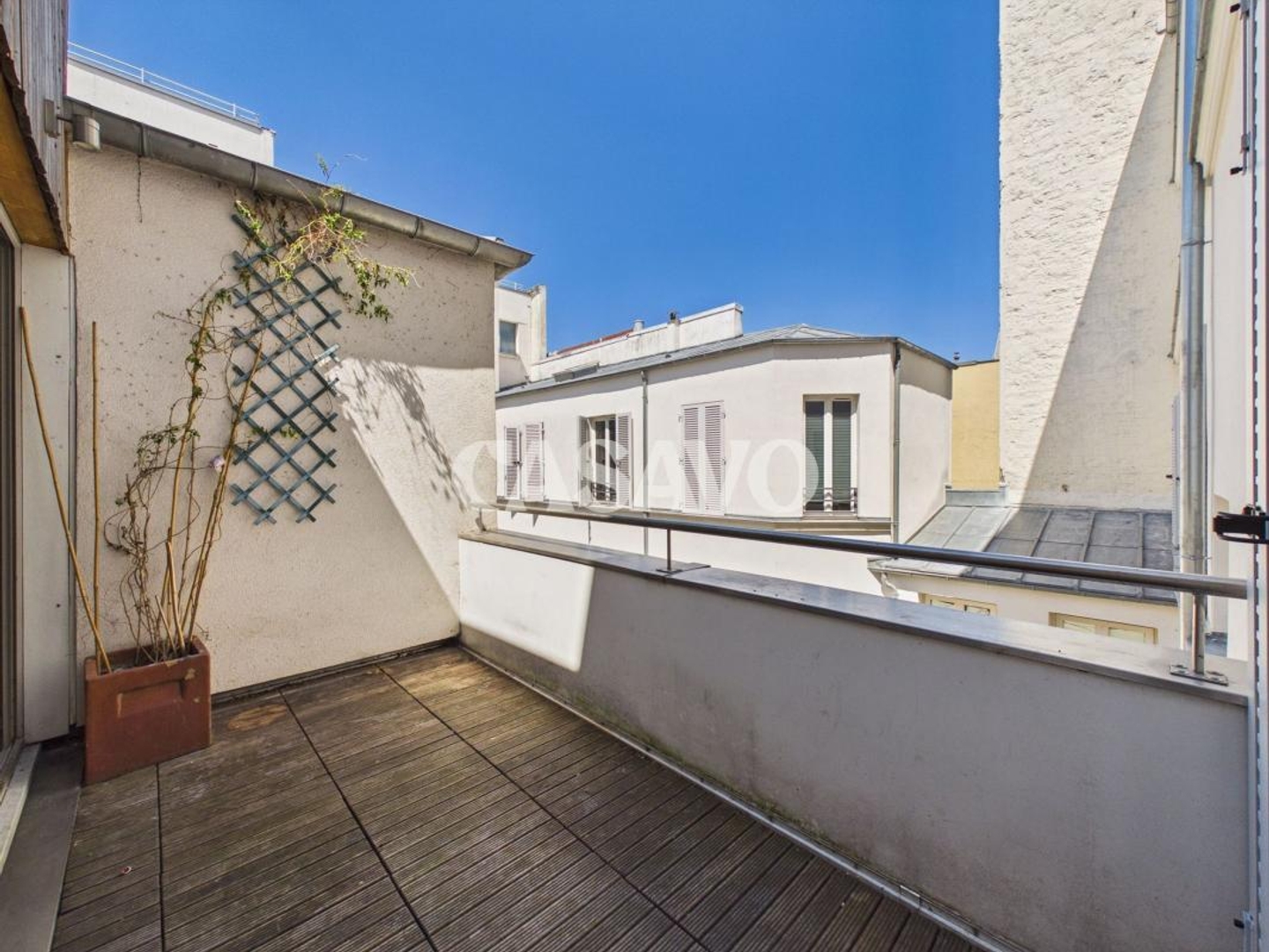 Vends t6 et plus - 133 m² - Paris
