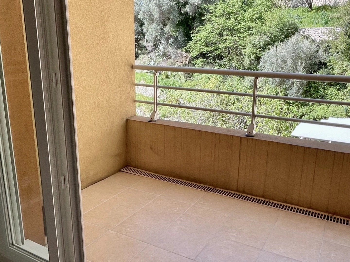 Appartement à vendre - 2 pièces - 37m2 - Saint-André-De-La... (06730)