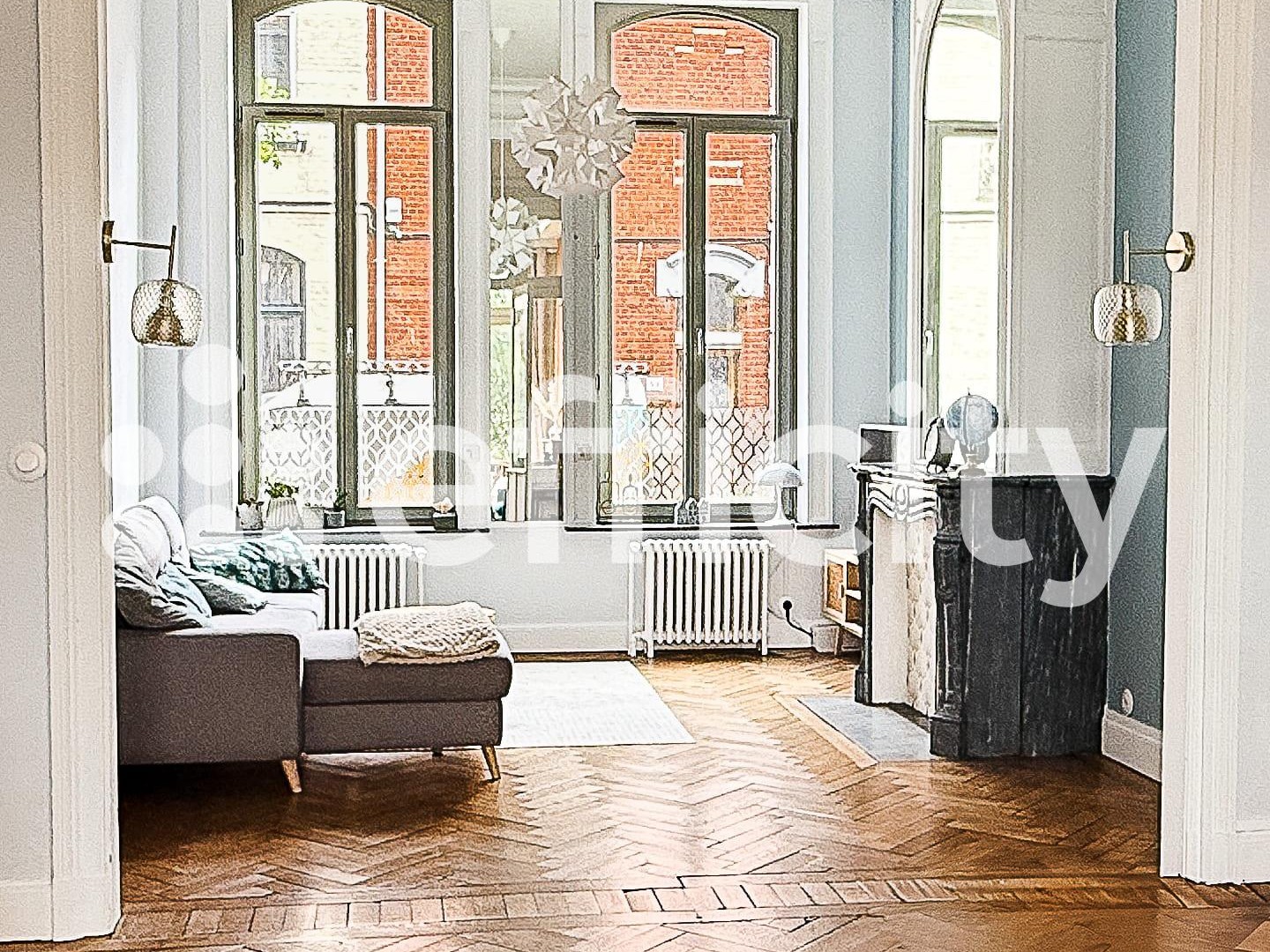 Maison à vendre - 11 pièces - 260m2 - Roubaix (59100)