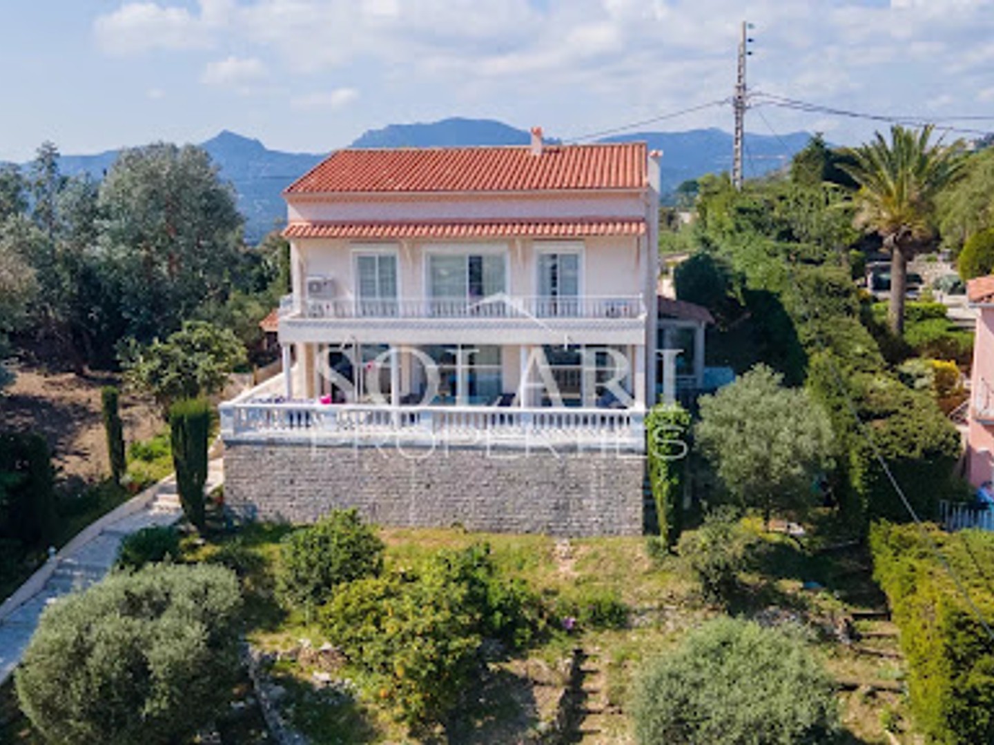 Villa 7 pièces 190 m²