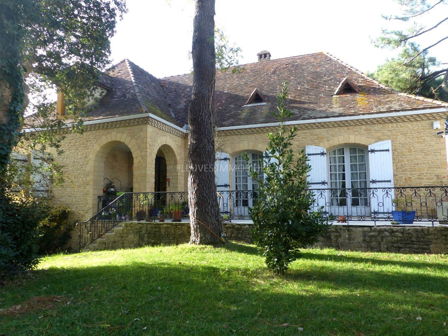 Maison à vendre - 10 pièces - 272m2 - Mimizan (40200)