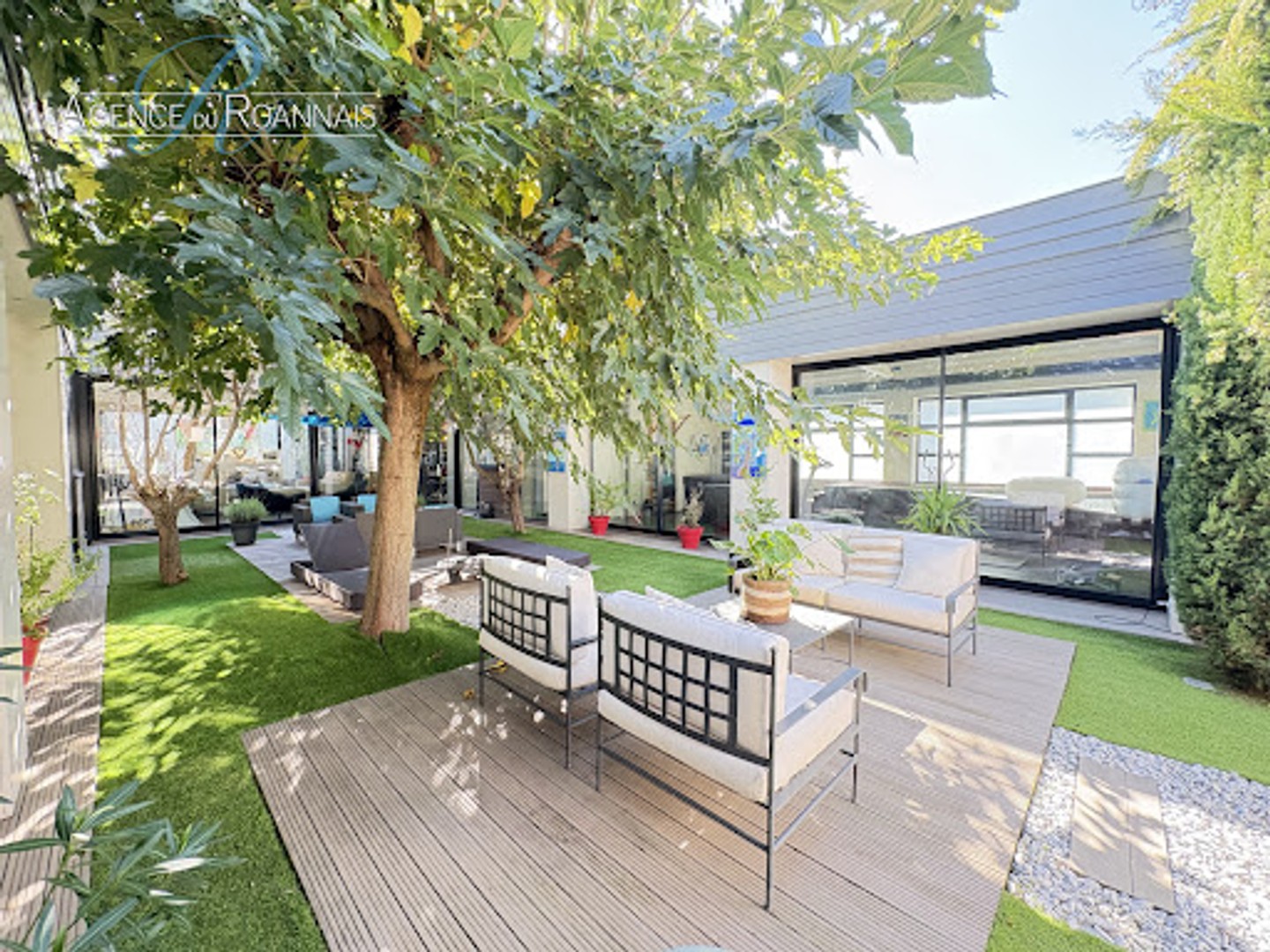 Loft 8 pièces 397 m²
