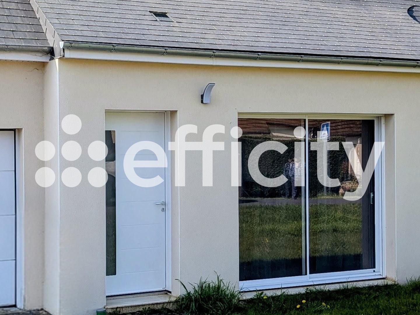 Maison à vendre - 4 pièces - 105m2 - Savigné-Sur-Lathan (37340)
