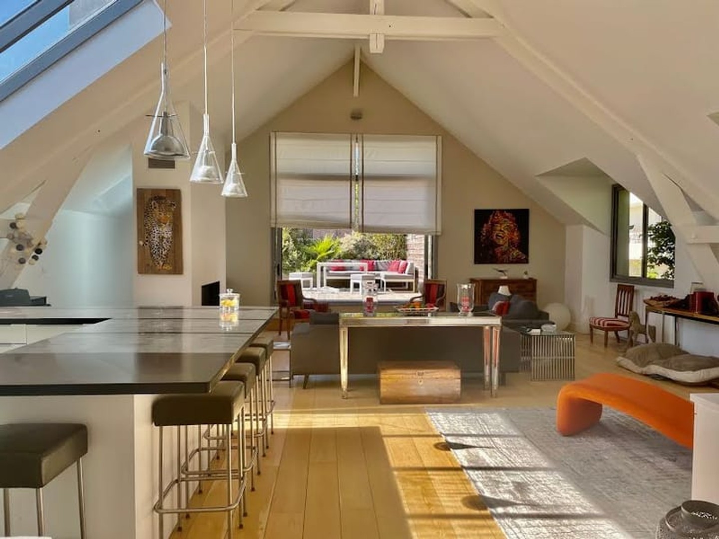 Maison 7 pièces 300 m²