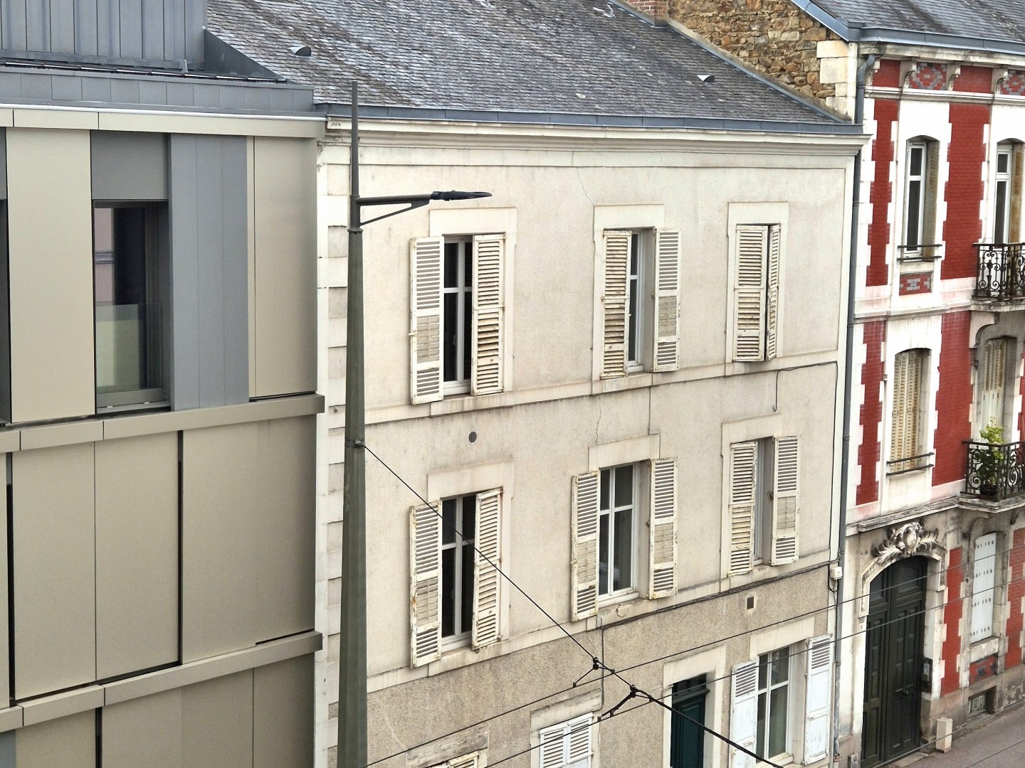 Immeuble à vendre - 300m2 - Limoges (87100)