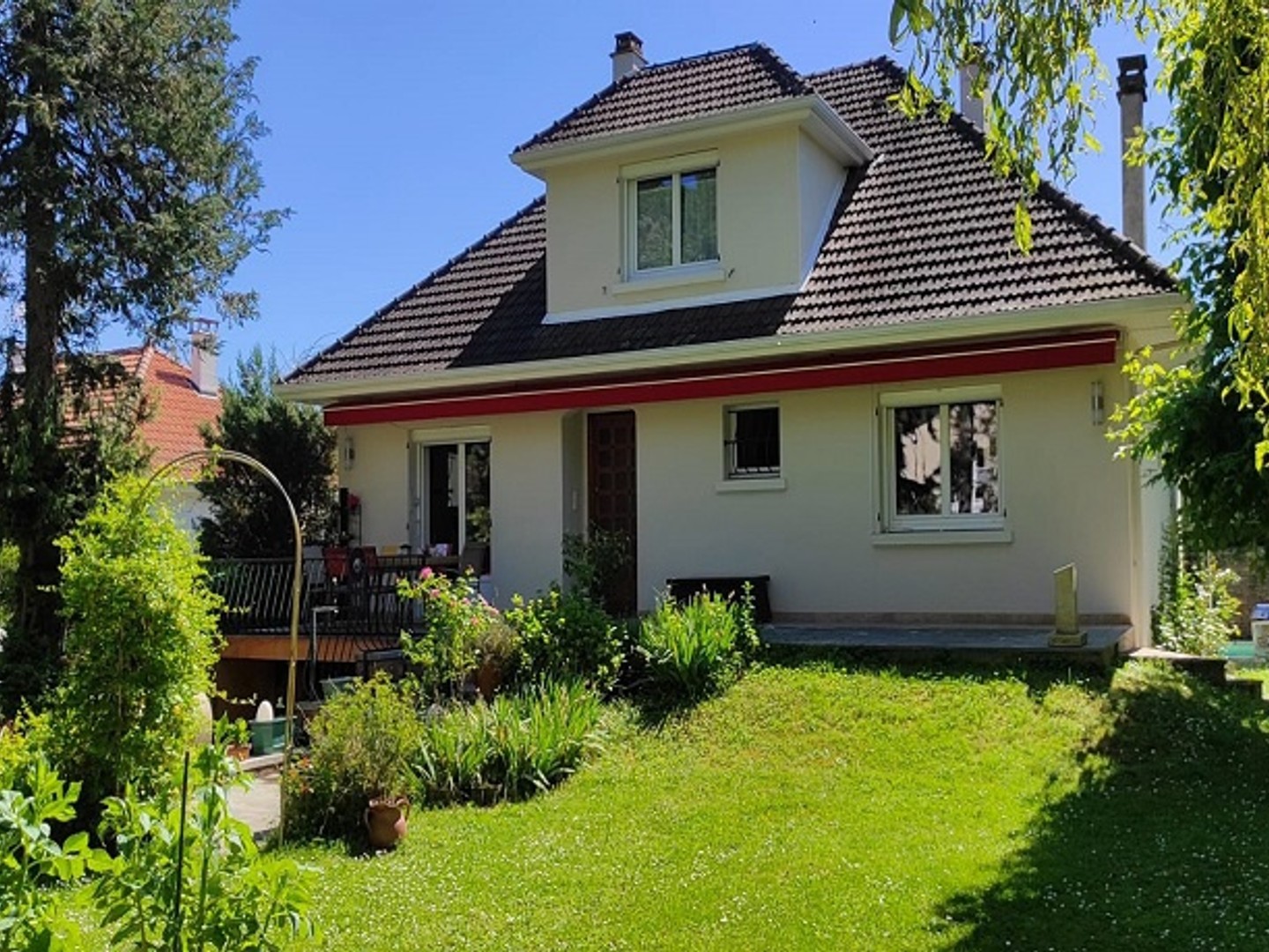 Maison à vendre - 6 pièces - 149m2 - Nivolas-Vermelle (38300)