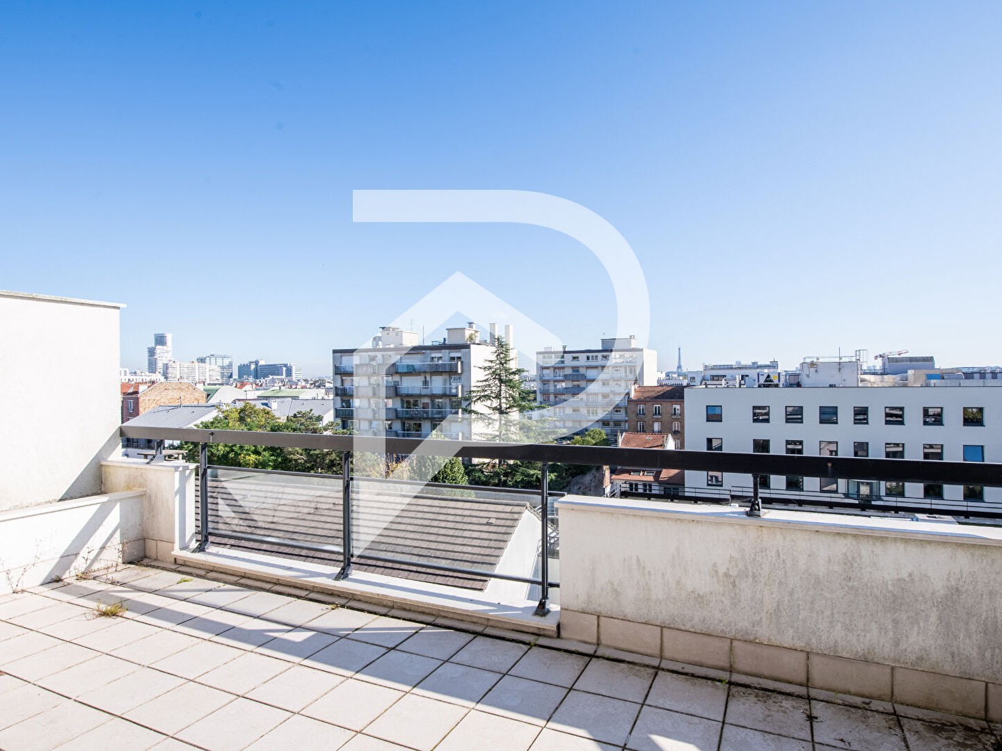 Appartement à vendre - 4 pièces - 86m2 - Suresnes (92150)