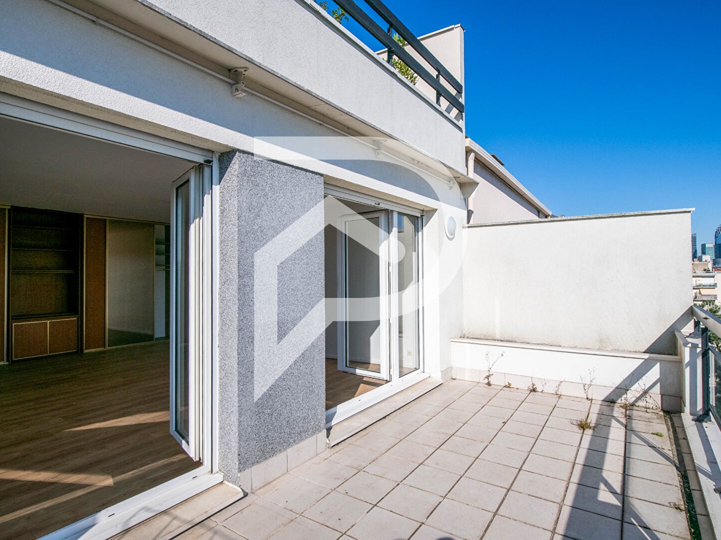 Appartement à vendre - 4 pièces - 86m2 - Suresnes (92150)
