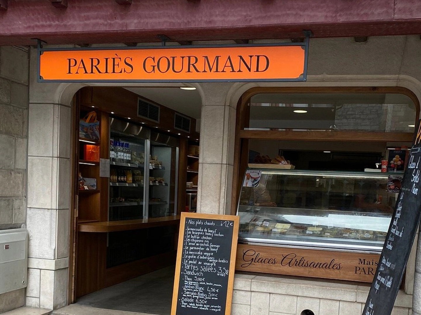 Magasin à vendre - 3 pièces - 100m2 - Saint-Jean-De-Luz (64500)