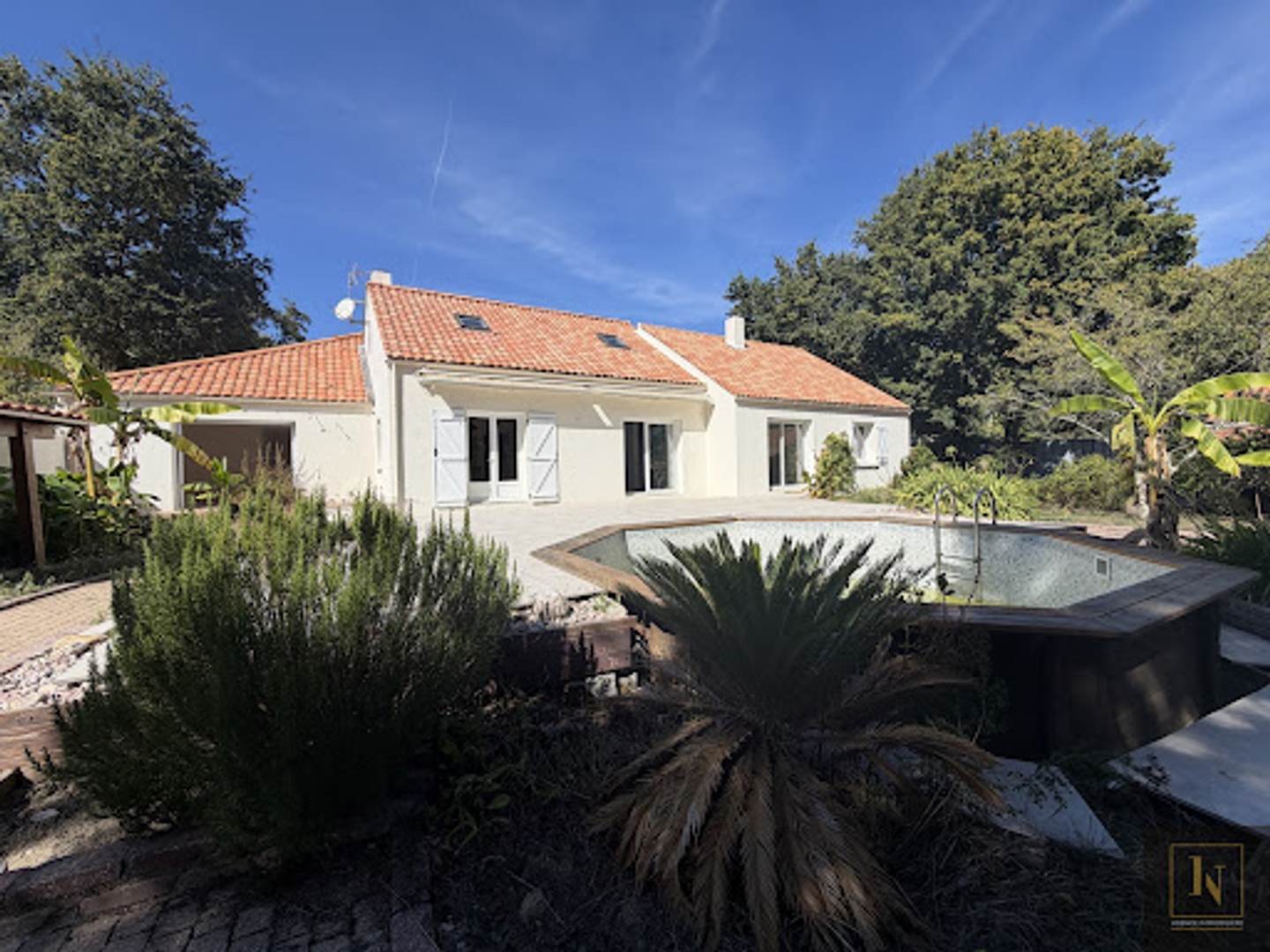 Maison 8 pièces 220 m²