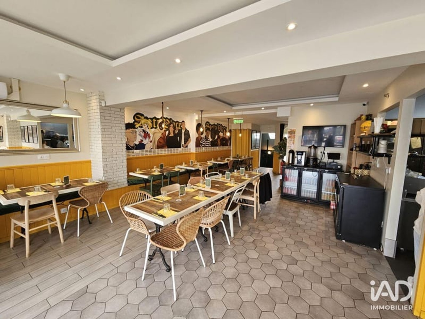 Magasin à vendre - 117m2 - Les Pavillons-Sou... (93320)