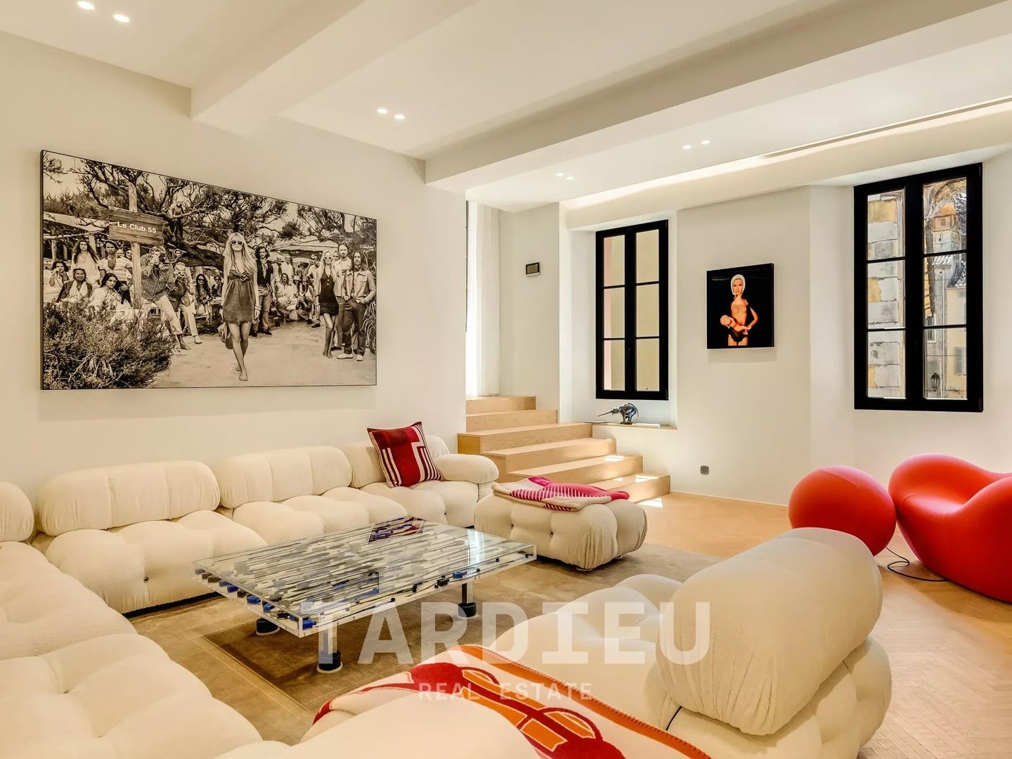 Maison à vendre - 7 pièces - 241m2 - Saint-Tropez (83990)
