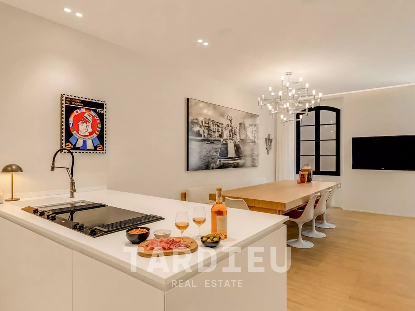 Maison à vendre - 7 pièces - 241m2 - Saint-Tropez (83990)
