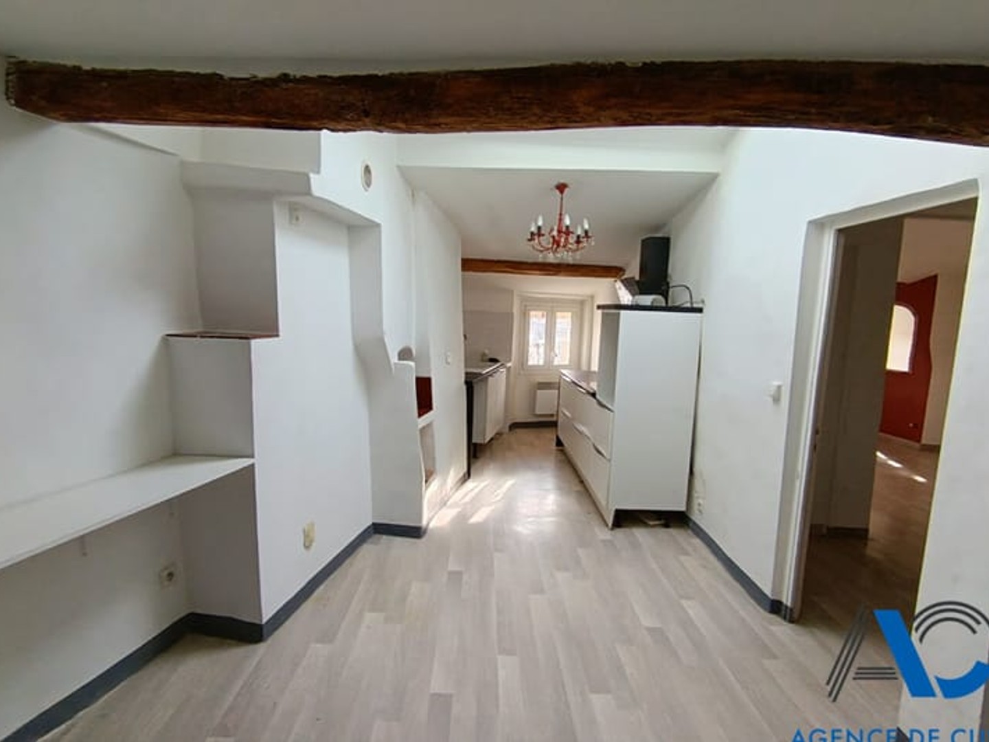 Appartement à vendre - 3 pièces - 90m2 - Cuers (83390)