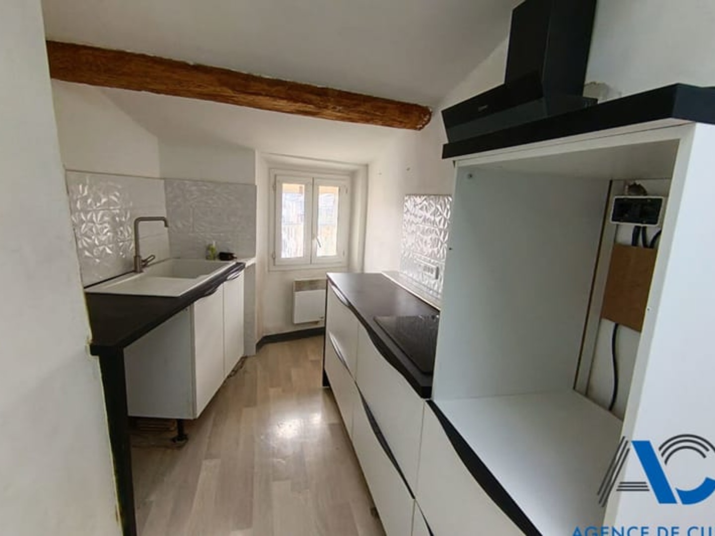 Appartement à vendre - 3 pièces - 90m2 - Cuers (83390)